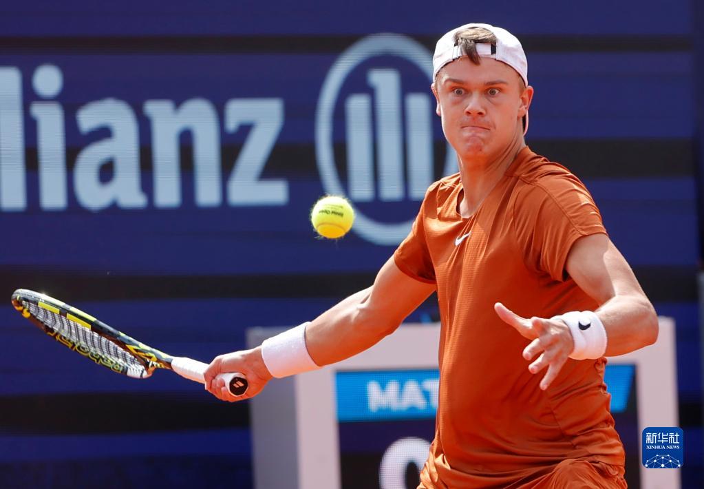 也因为张雨 也因为张雨