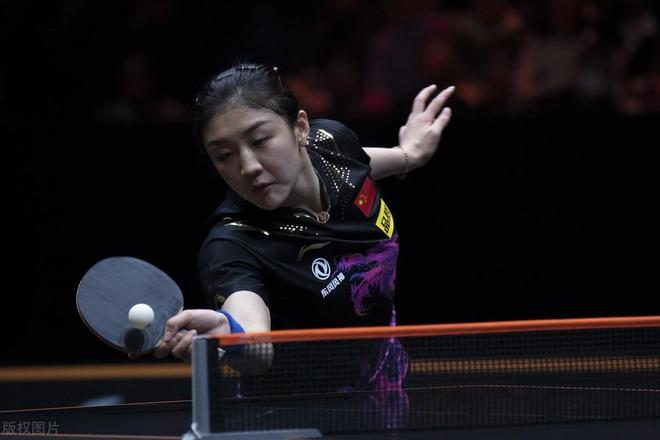 台和社交媒 台和社交媒